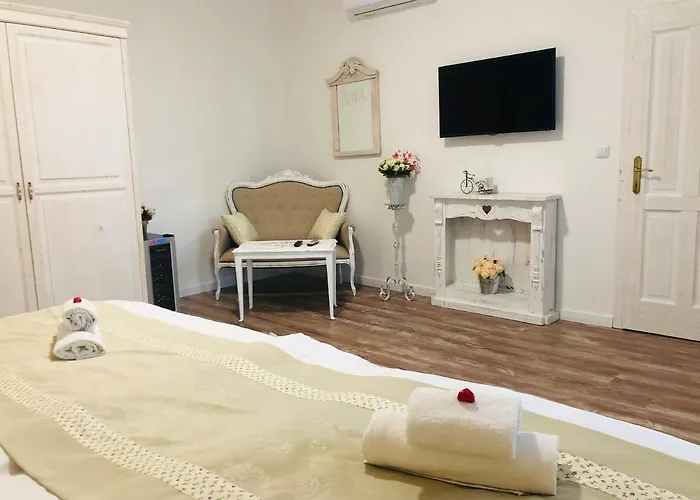 Bella Bed & Breakfast Badacsonytomaj